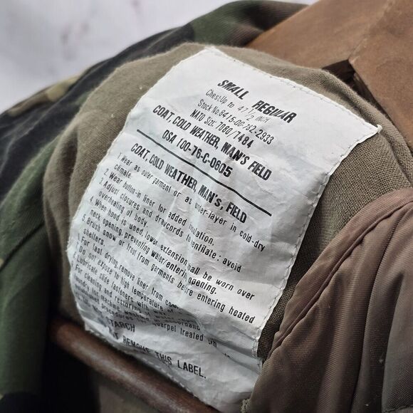 Military Jacket Mens Small Red Jungle Woodland Camo Cold Weather Lined Field - Picture 3 of 13